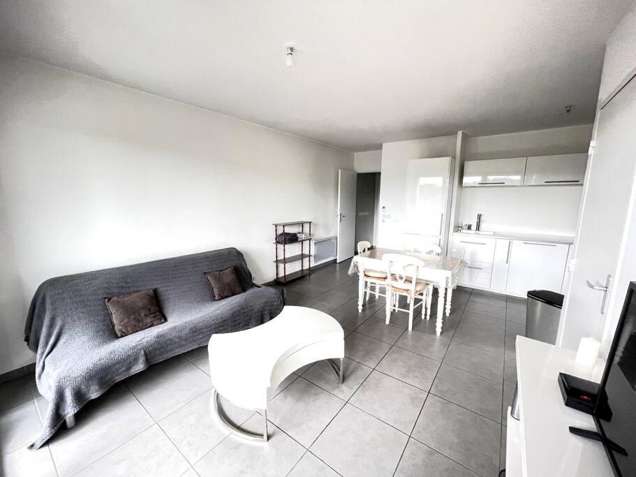 Spacieux T2 + Parking A 5 Min D'Aix Apartman Aix-en-Provence Kültér fotó