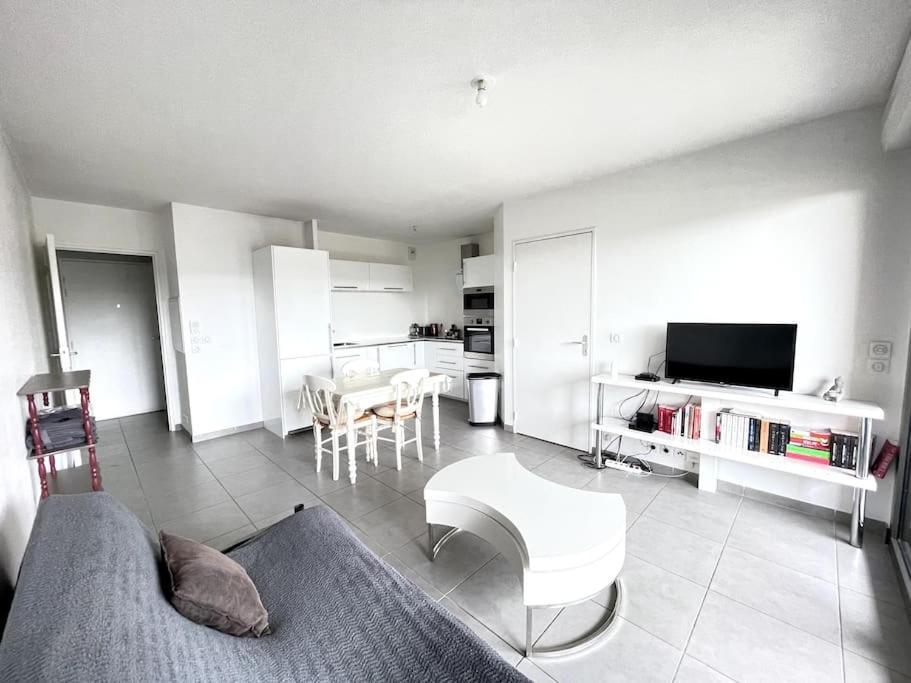 Spacieux T2 + Parking A 5 Min D'Aix Apartman Aix-en-Provence Kültér fotó